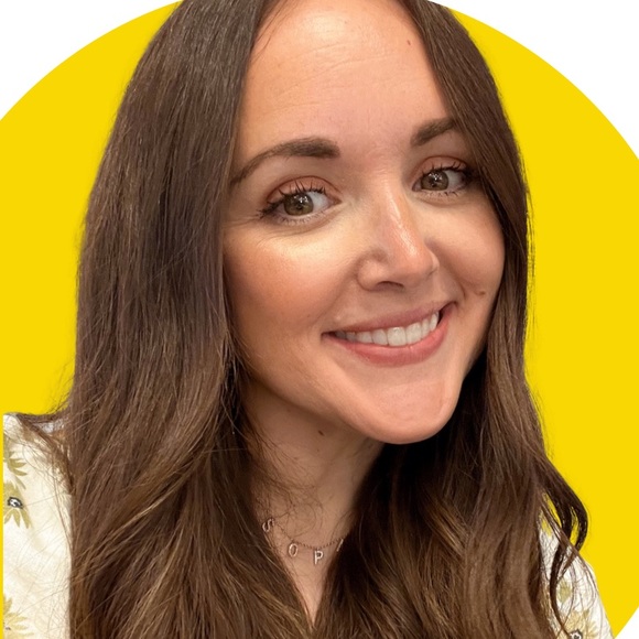 Meet your Posher, Amie - Picture 1 of 2